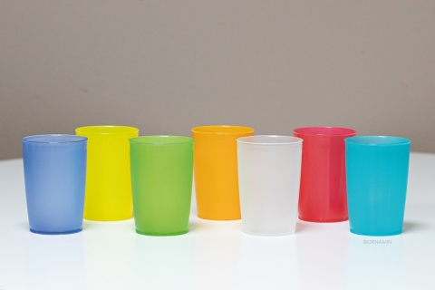 Lekki kubek z ukrytą miarką + dedykowany ustnik (bursztynowy kryształ)