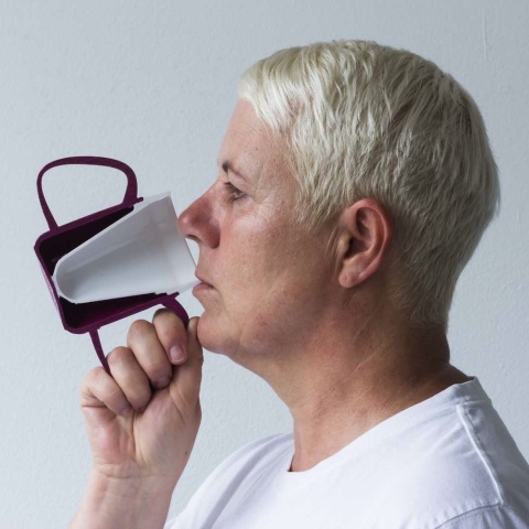 Kubek termiczny z dwoma uchwytami + dedykowany ustnik (czerwień rubinu)